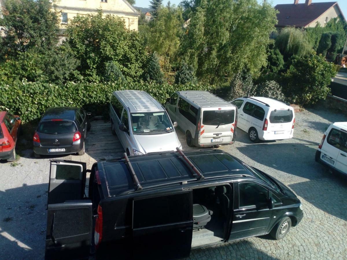 Vila U Bronka W Ksiazecym Lesie Niedaszow Exteriér fotografie